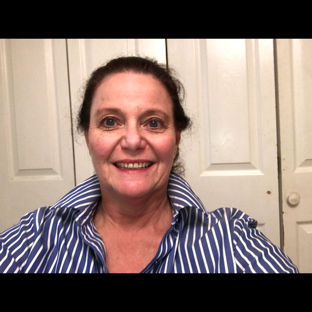 Meet your Posher, Sandi